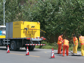 MOH材料路面坑槽修補技術